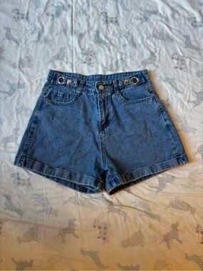 High-Waist Denim Women’s Shorts in Medium Blue